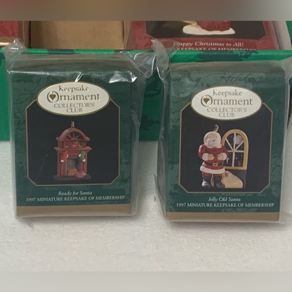 UNOPENED 1997 HALLMARK KEEPSAKE ORNAMENTS COLLECTORS CLUB w/ BOX - Picture 3 of 5